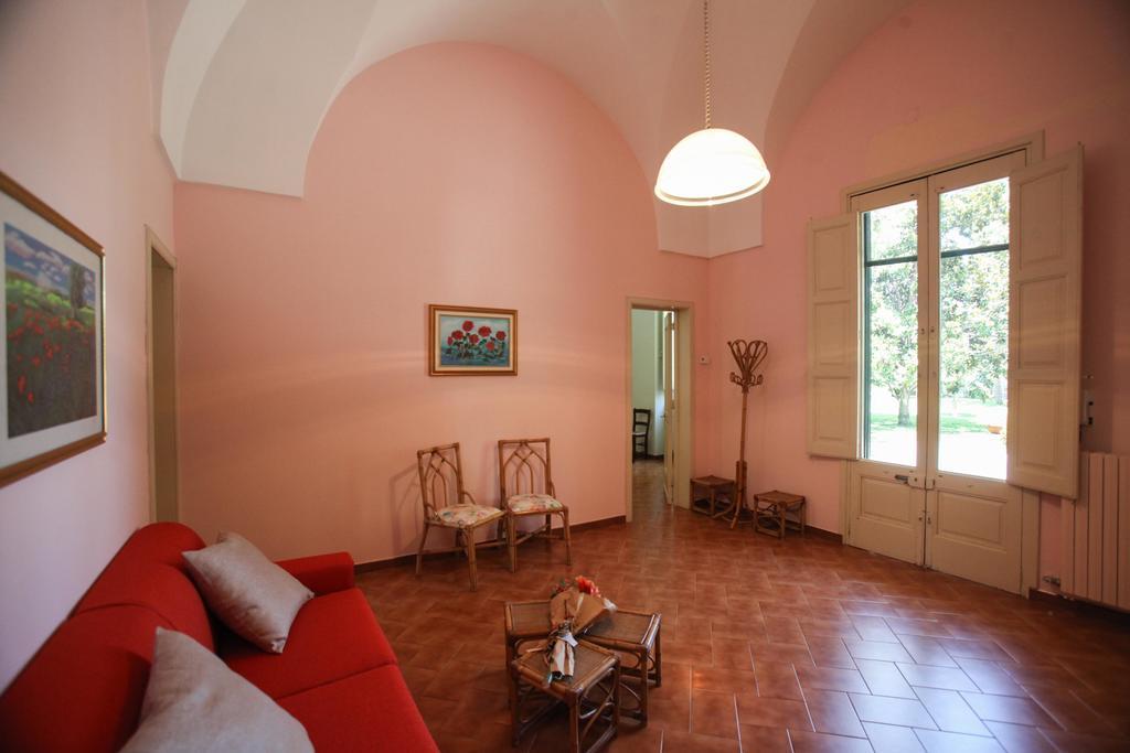 Edda Heated Pool Villa Galatina
