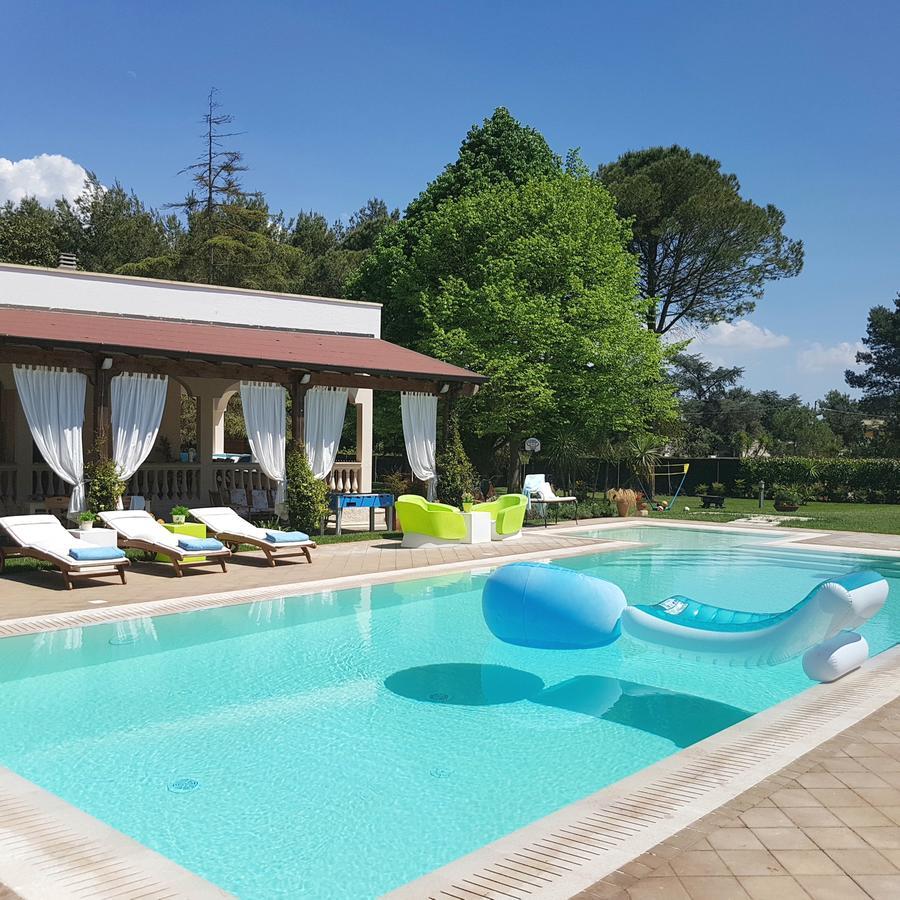 Edda Heated Pool Villa *